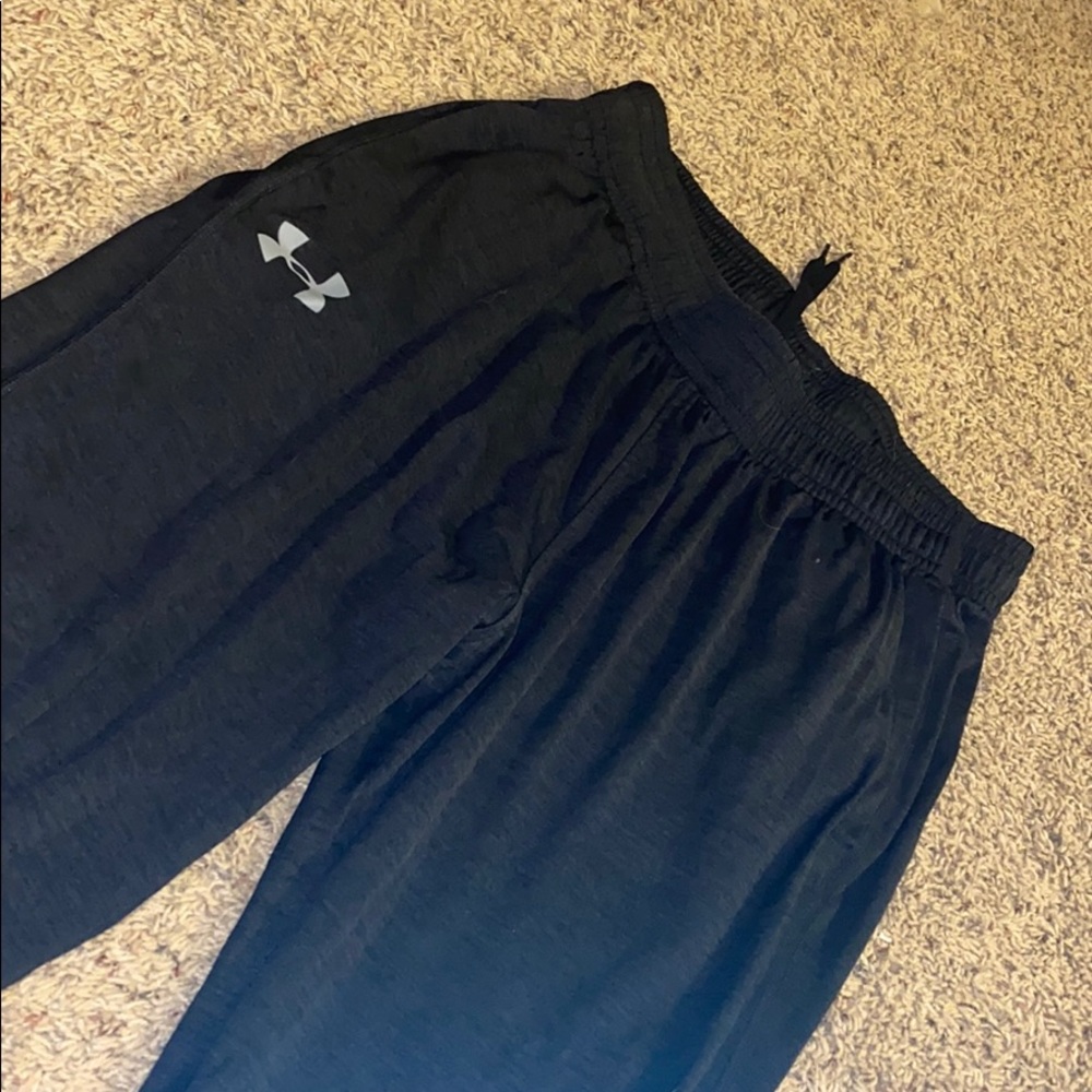 UA sweats